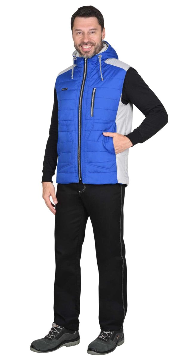 Жилет утепленный с капюшоном «СИРИУС-УРБАН» васильковый с жемчужным Арт: 107839